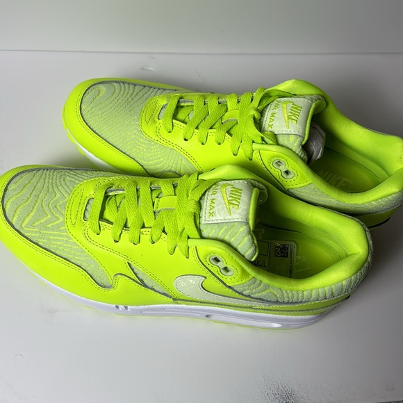 Nike Air Max - Picture 3 of 8